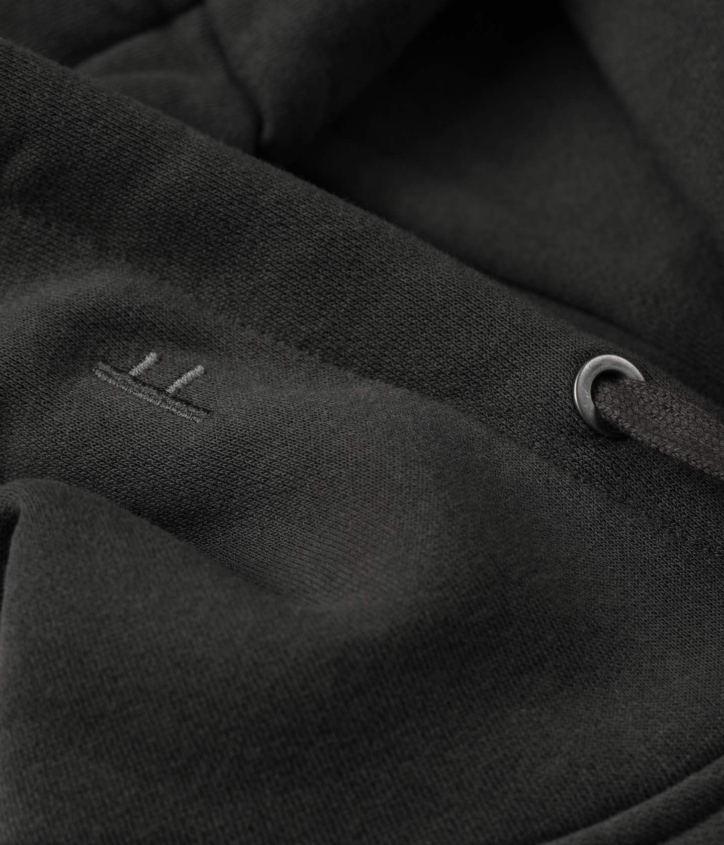 HALO HOOD // WORN BLACK