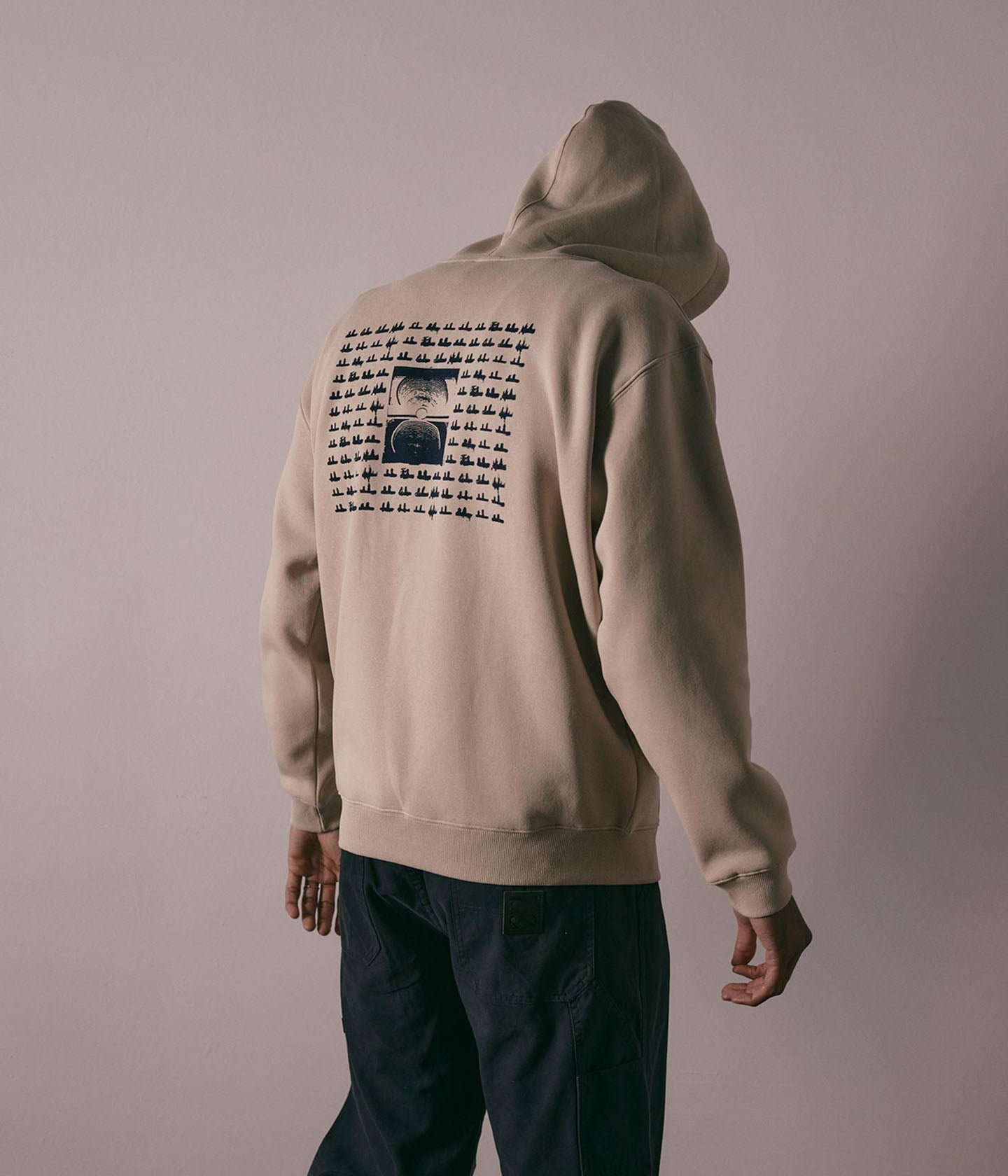 LABYRINTH HOOD // BONE