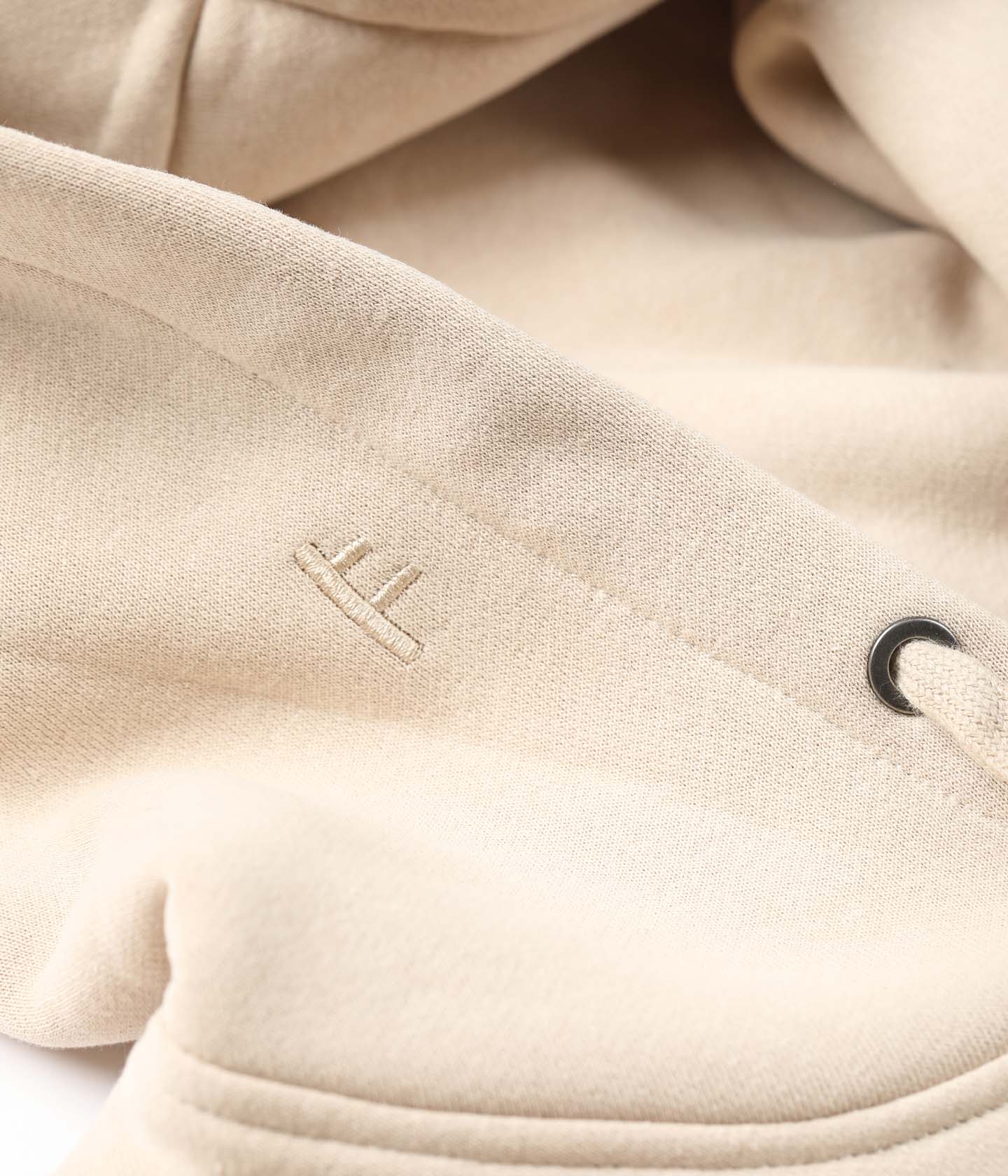 LABYRINTH HOOD // BONE