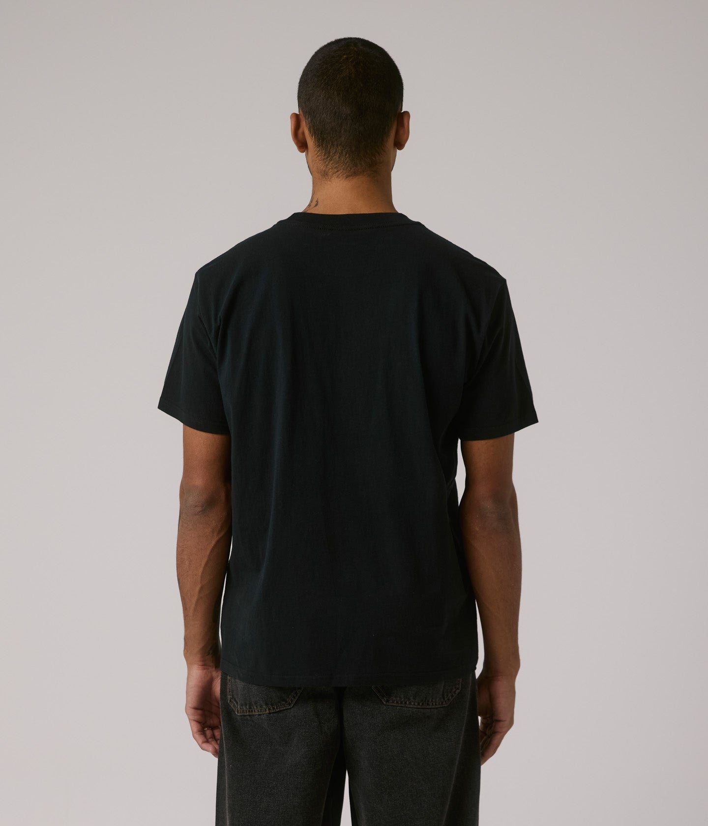 SKITTISH T-SHIRT // BLACK