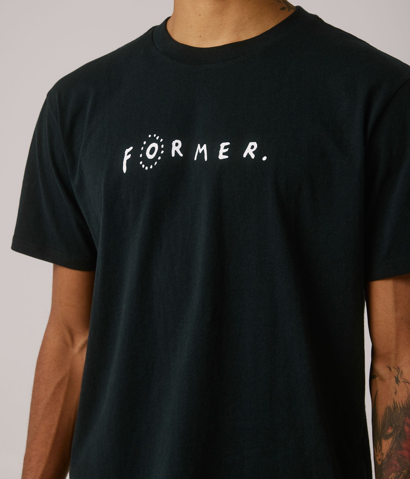 SKITTISH T-SHIRT // BLACK