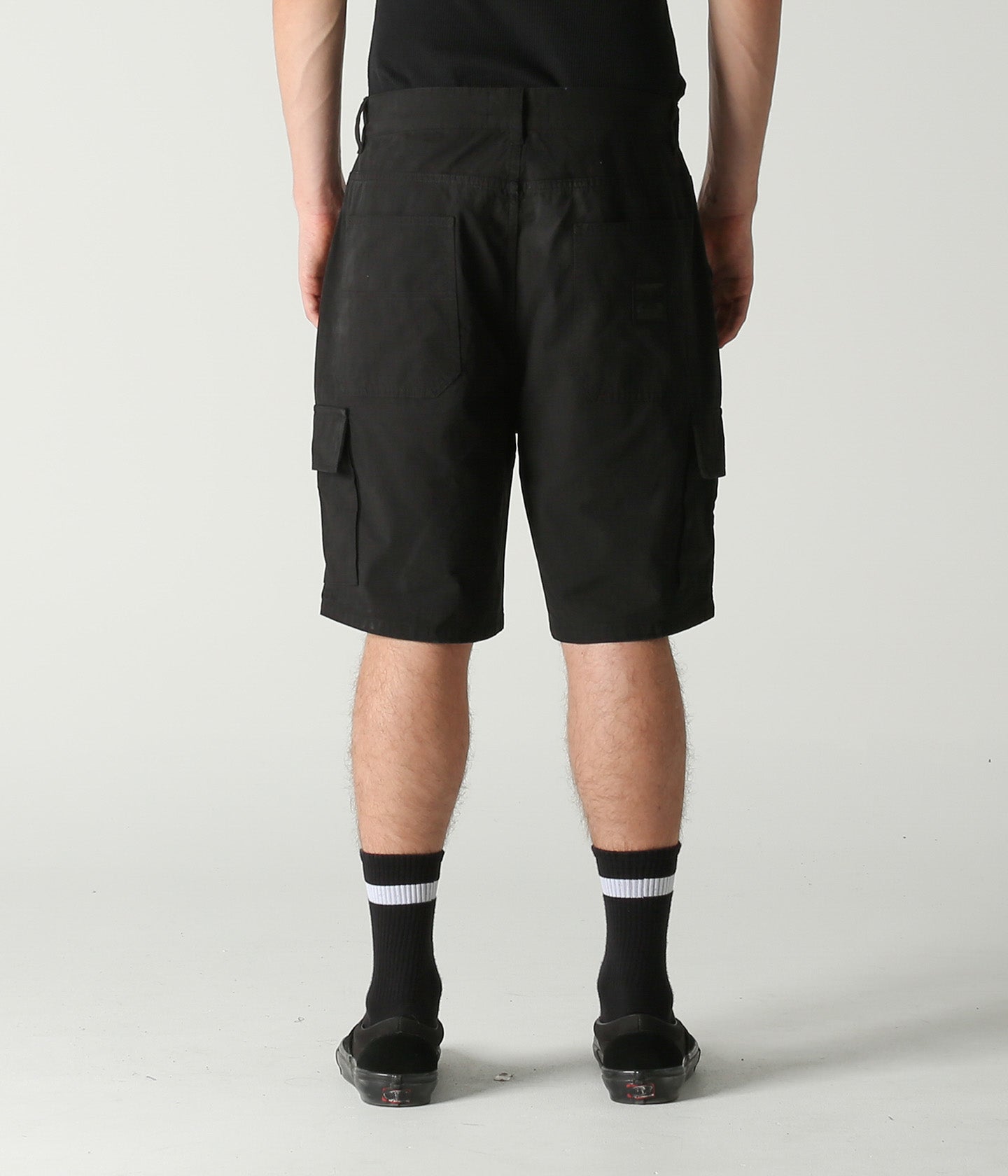 DISTEND CARGO WALKSHORT // WASHED BLACK
