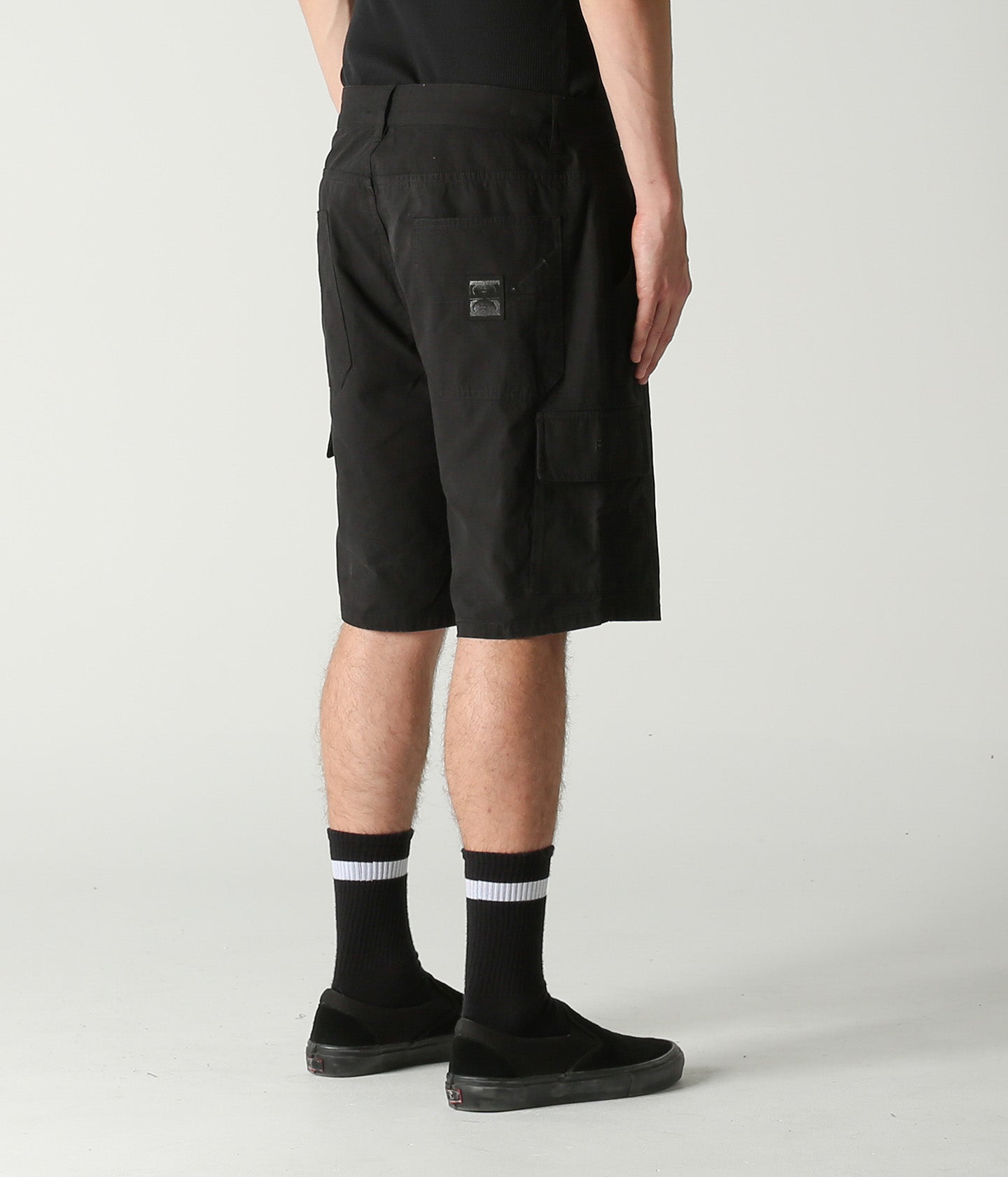 DISTEND CARGO WALKSHORT // WASHED BLACK