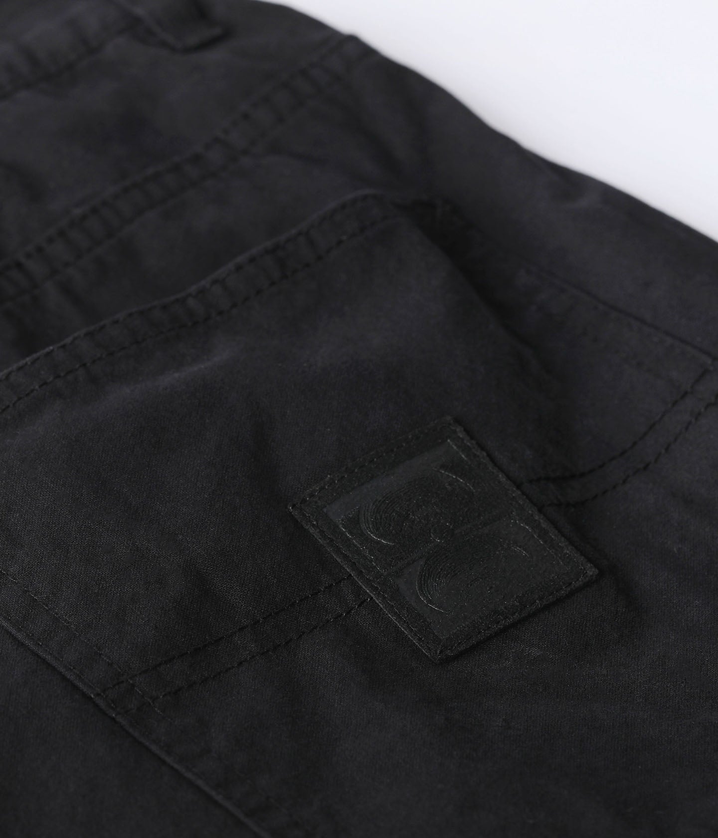 DISTEND CARGO WALKSHORT // WASHED BLACK