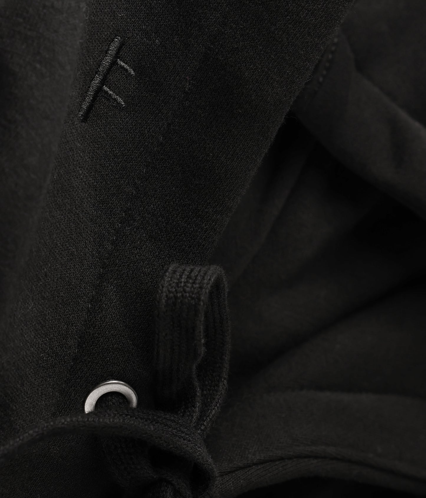 BETRAYER SATIN HOOD // BLACK