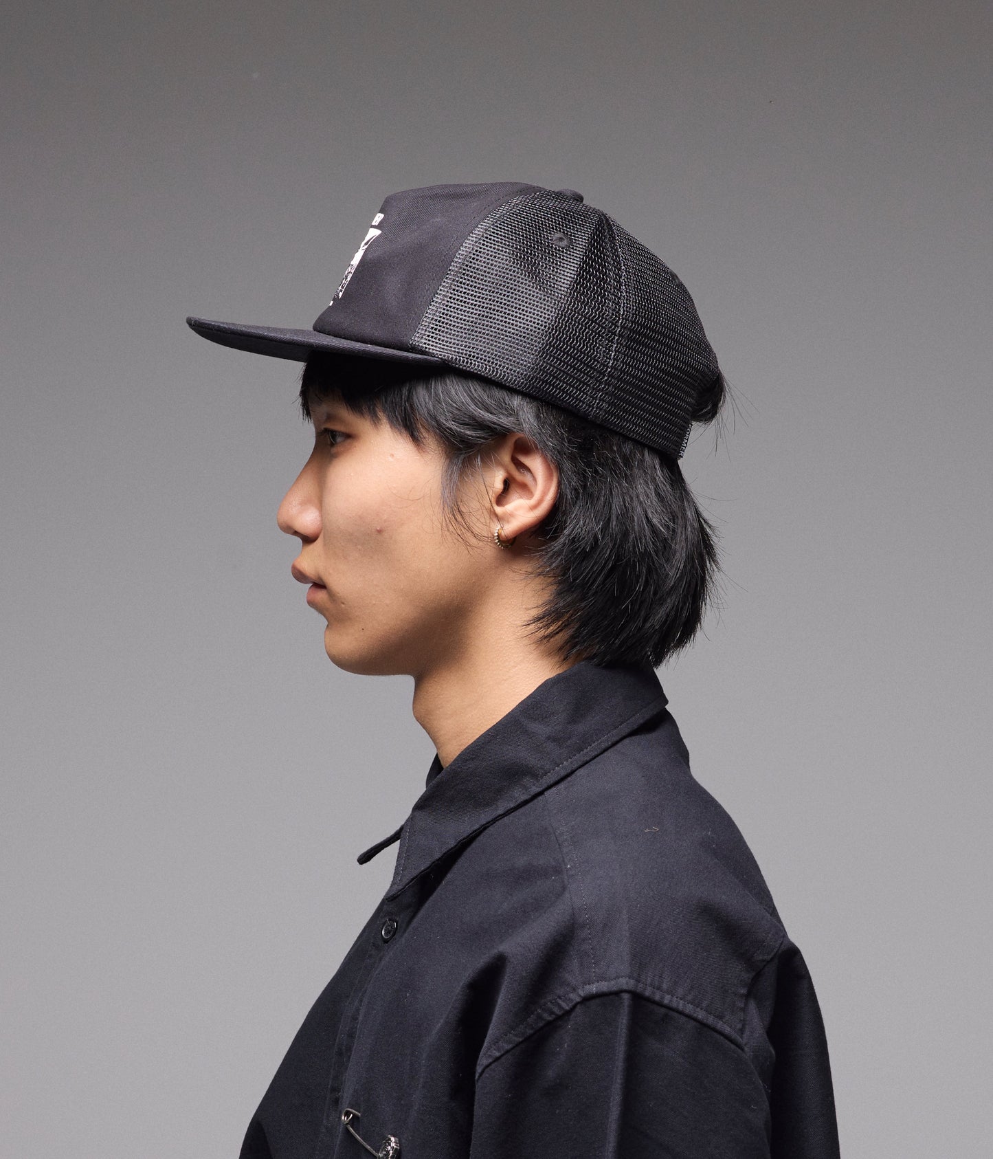 SHUNNING TRUCKER CAP // BLACK