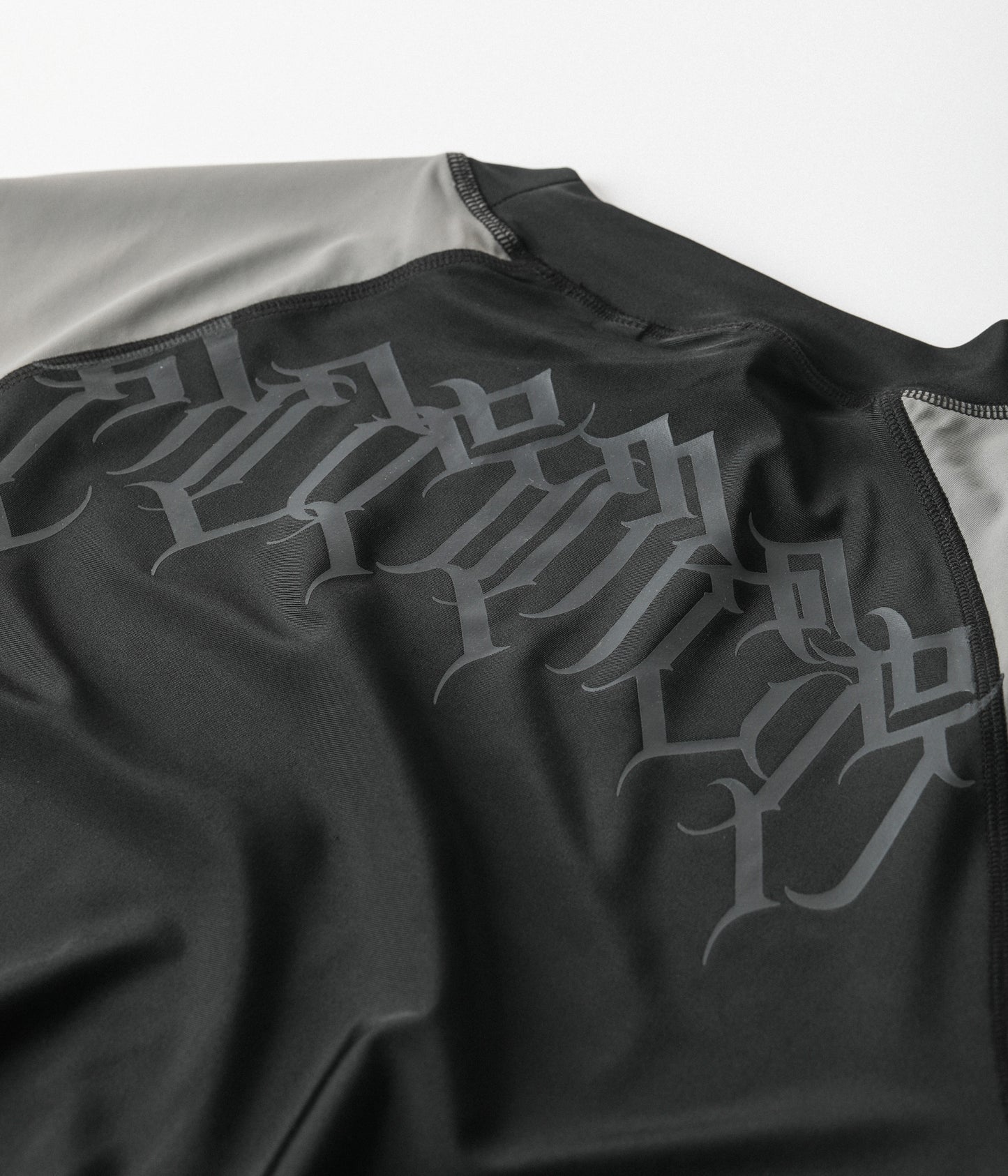 COMBAT STAR LS RASH VEST // BLACK