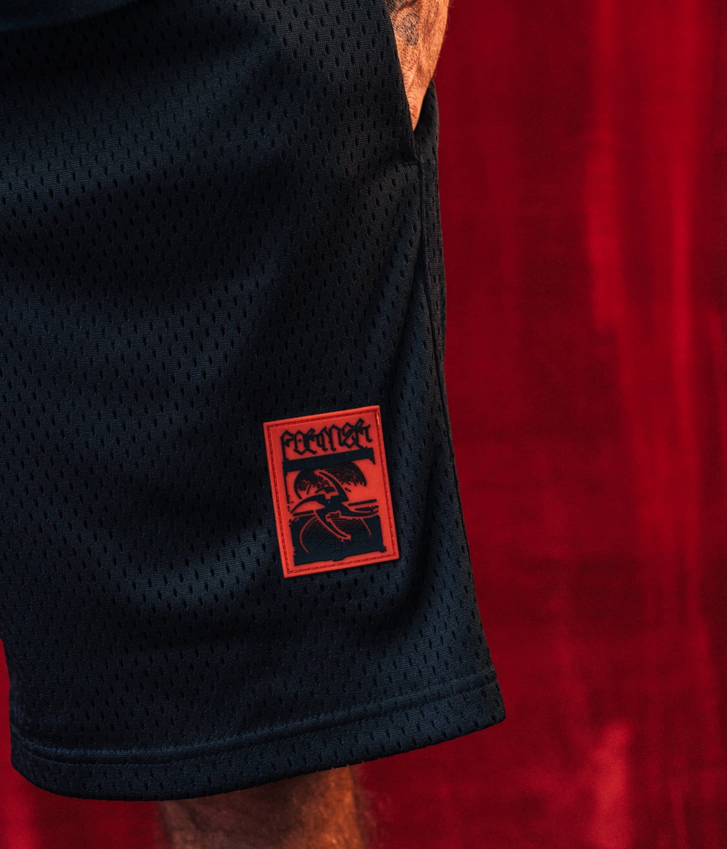 COMBAT STAR MESH WALKSHORT // BLACK