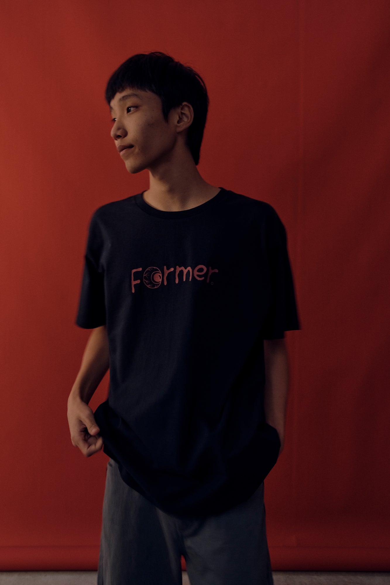 UVEITUS T-SHIRT // BLACK