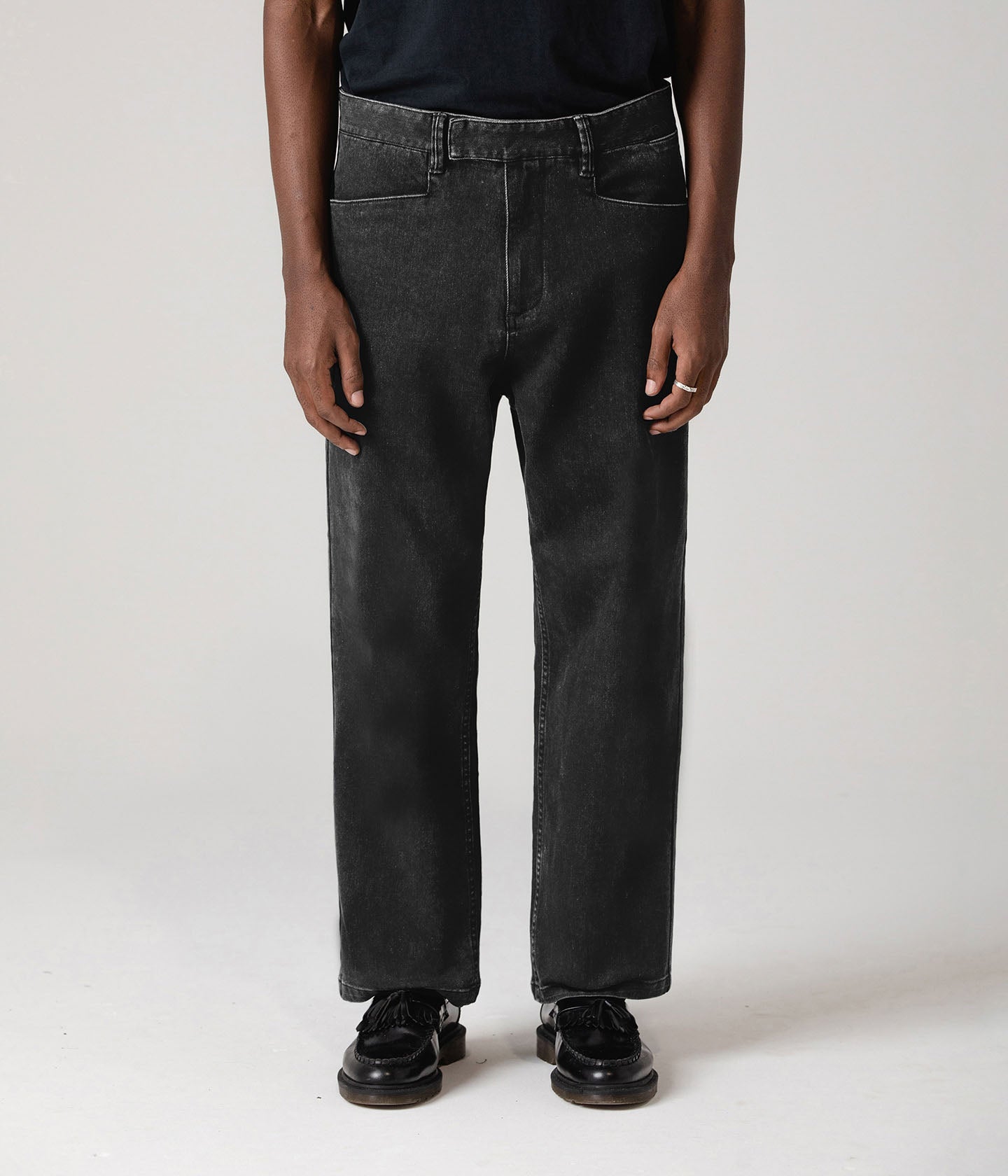 AG SKATE SLACK // BLACK STONE