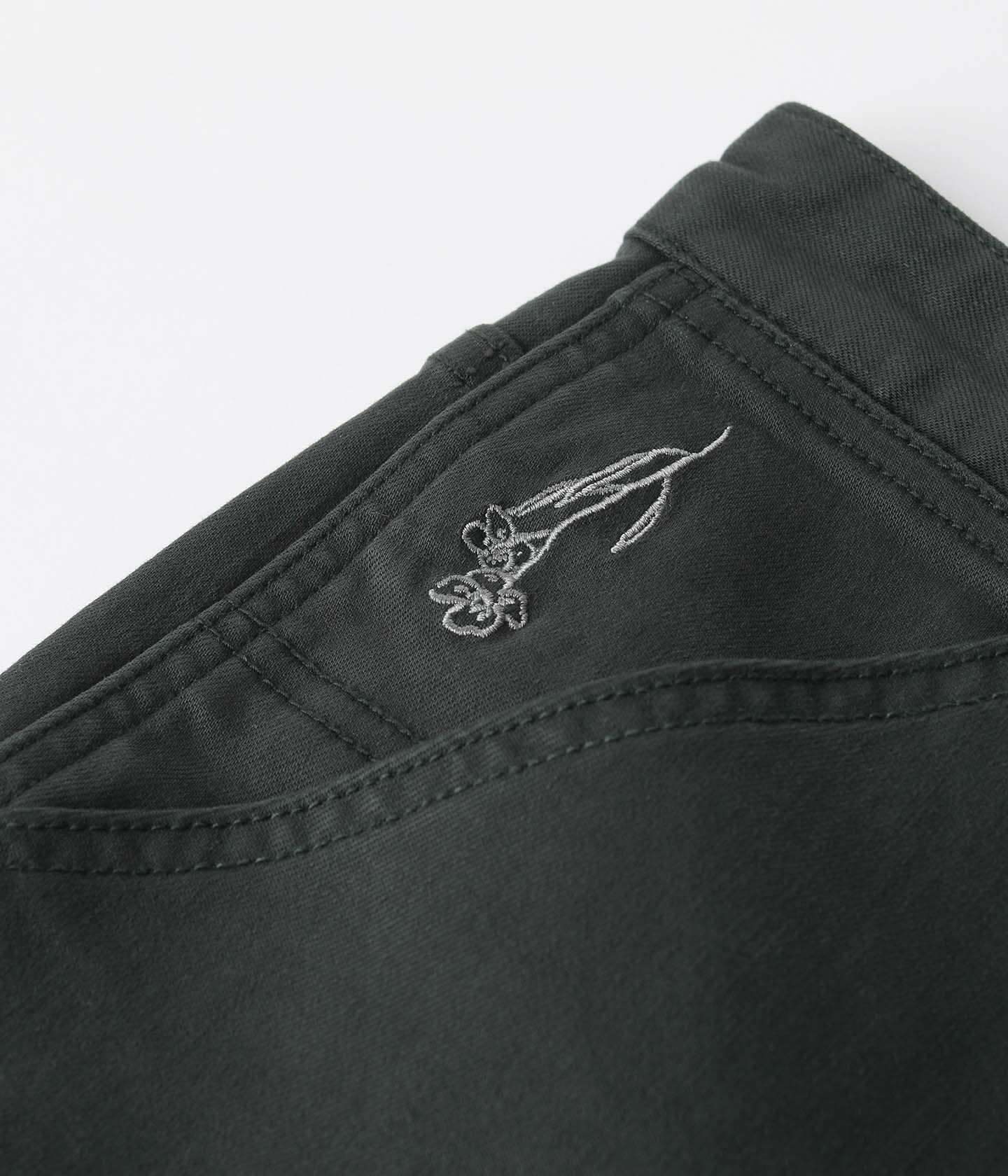 DISTEND SHIFTING WALKSHORT // IVY STONE