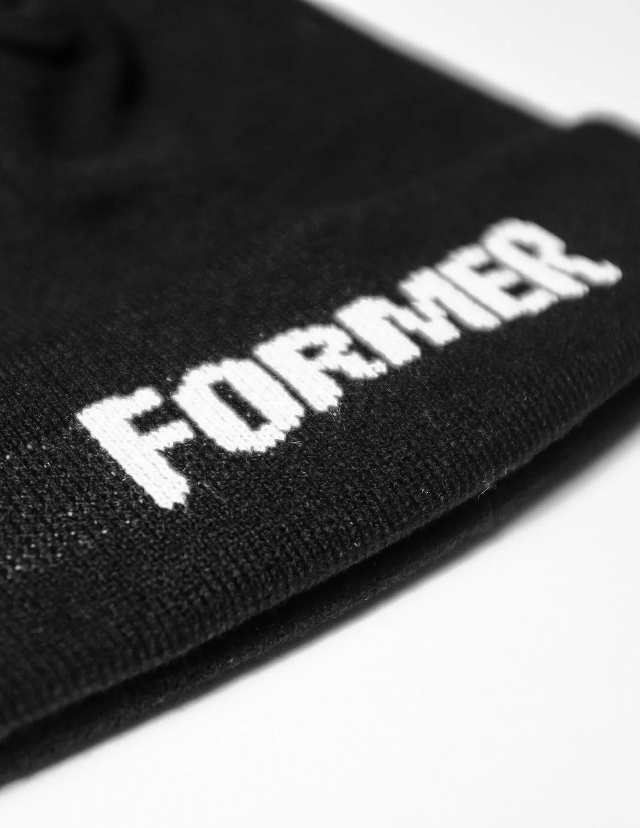 Former - IGNITION BEANIE - Black - ARROW & BEAST