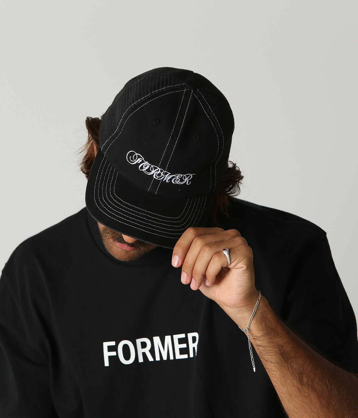 WIRE TRUCKER CAP // BLACK