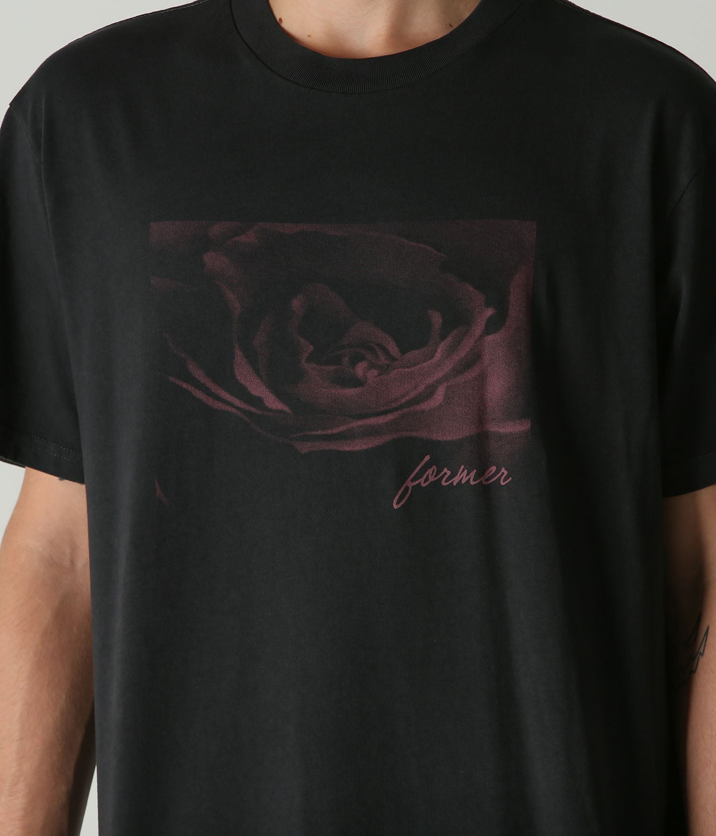 BLOOM T-SHIRT // WASHED BLACK