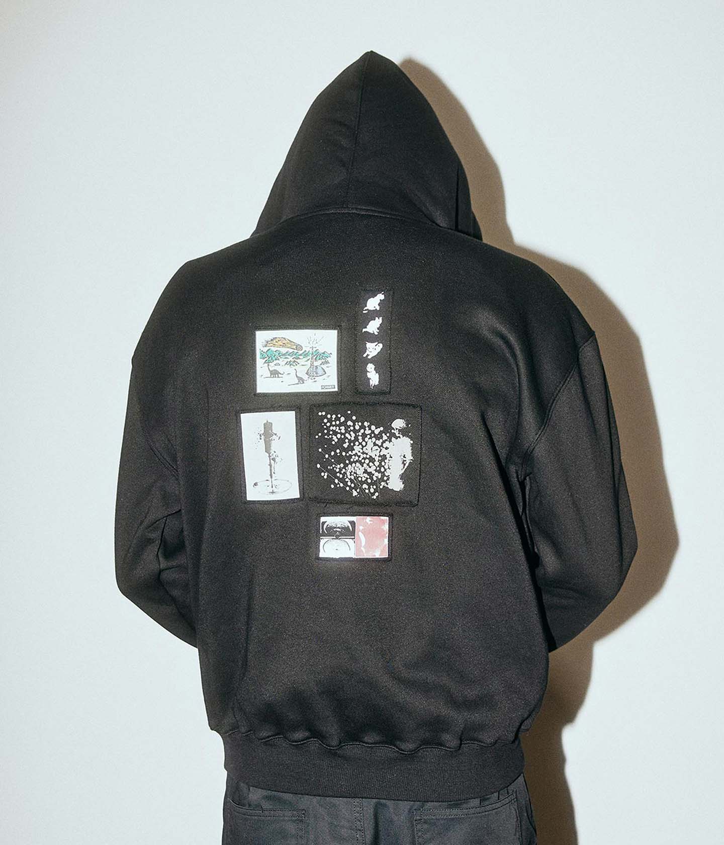 CLIPPINGS FZ HOOD // BLACK