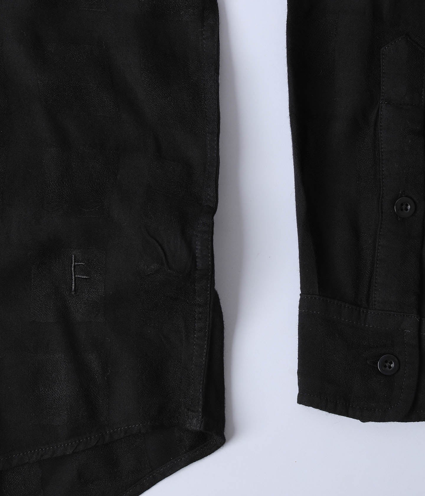 VIVIAN CRUX BLUR LS SHIRT // BLACK