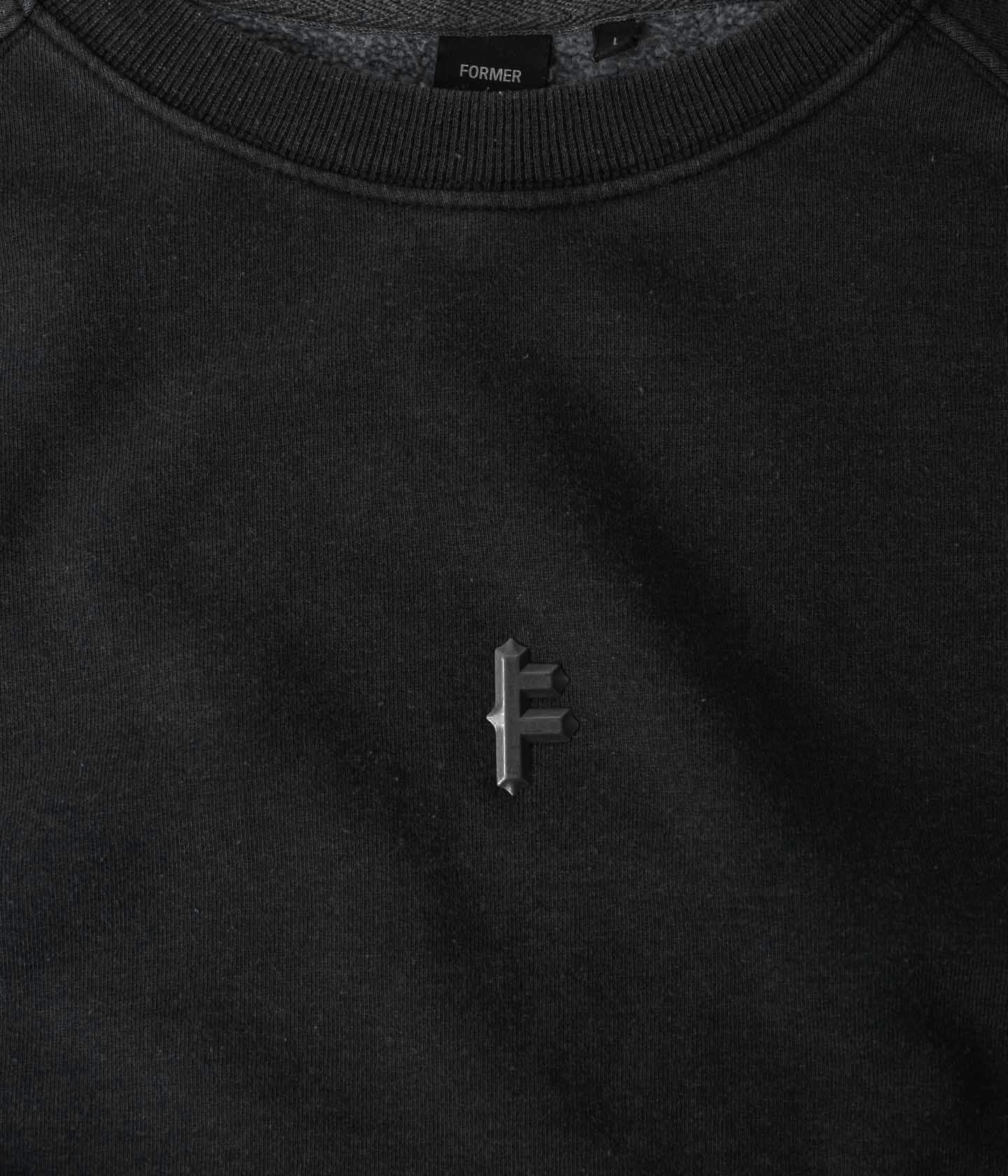 METAL F CREW // BLACK