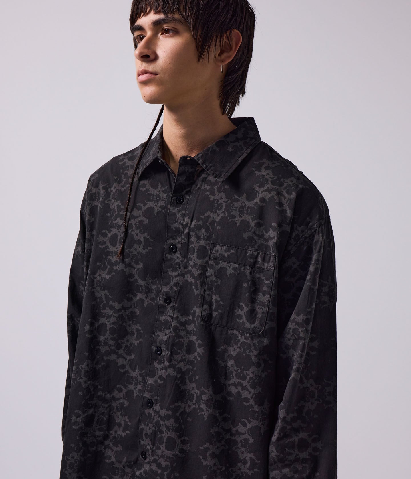 VIVIAN ORNATE LS SHIRT // BLACK/GREY