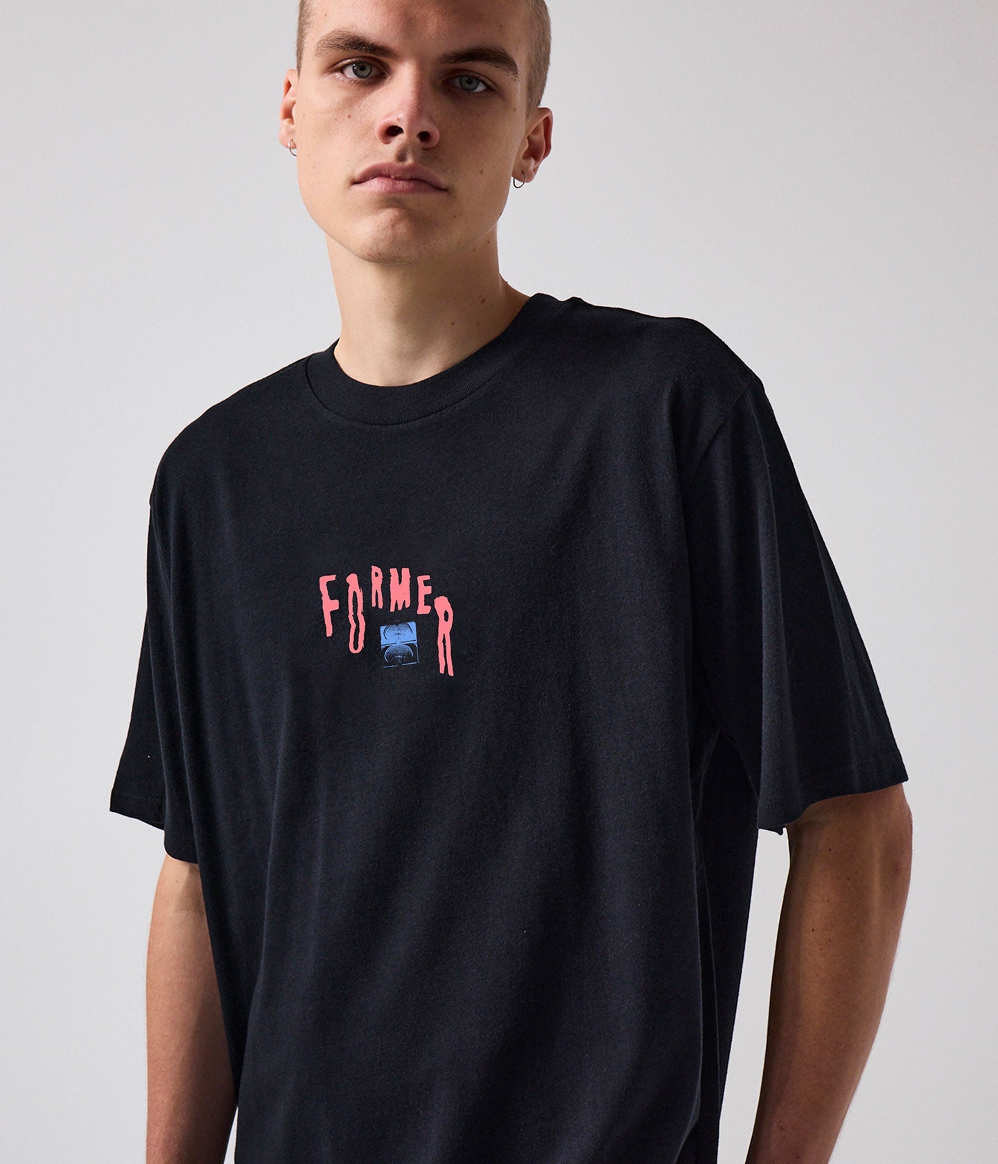 WARPAGE CRUX  T-SHIRT // BLACK