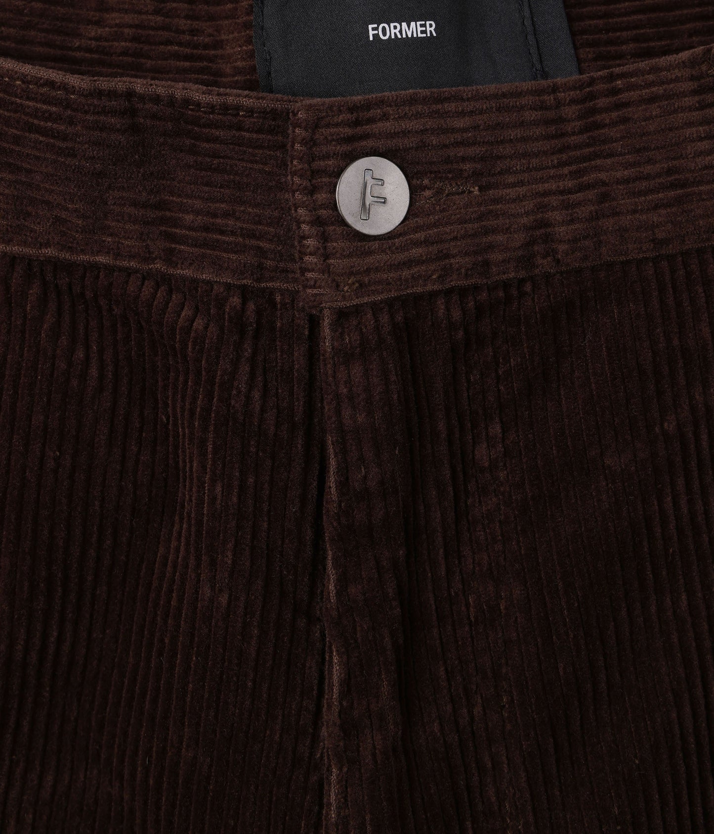 DISTEND CORD PANT // CHOC