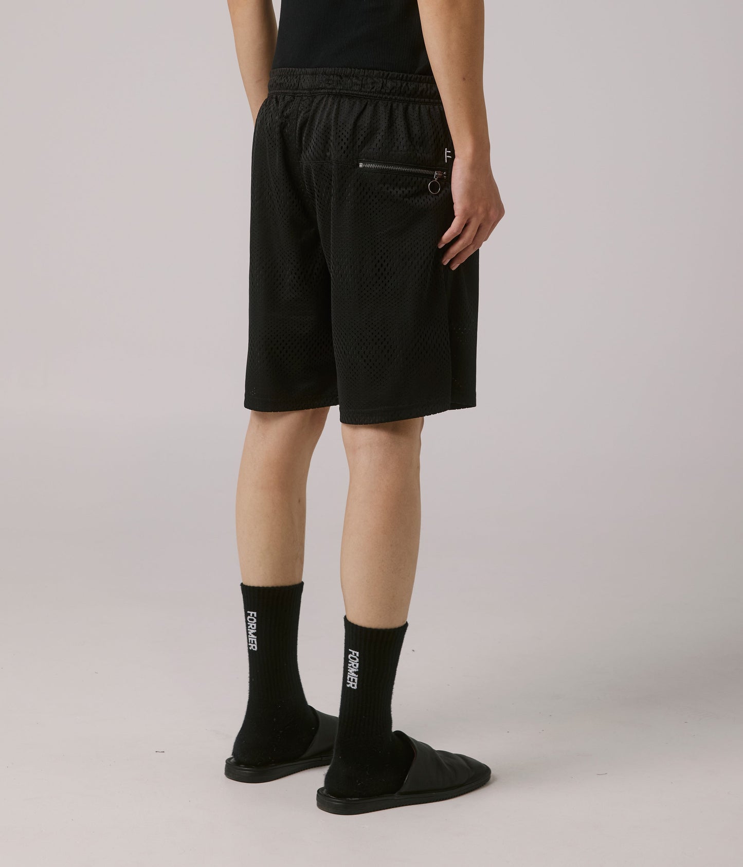 FORMER MERCHANDISE COMPLICRUX 20' BALL SHORT BLACK
