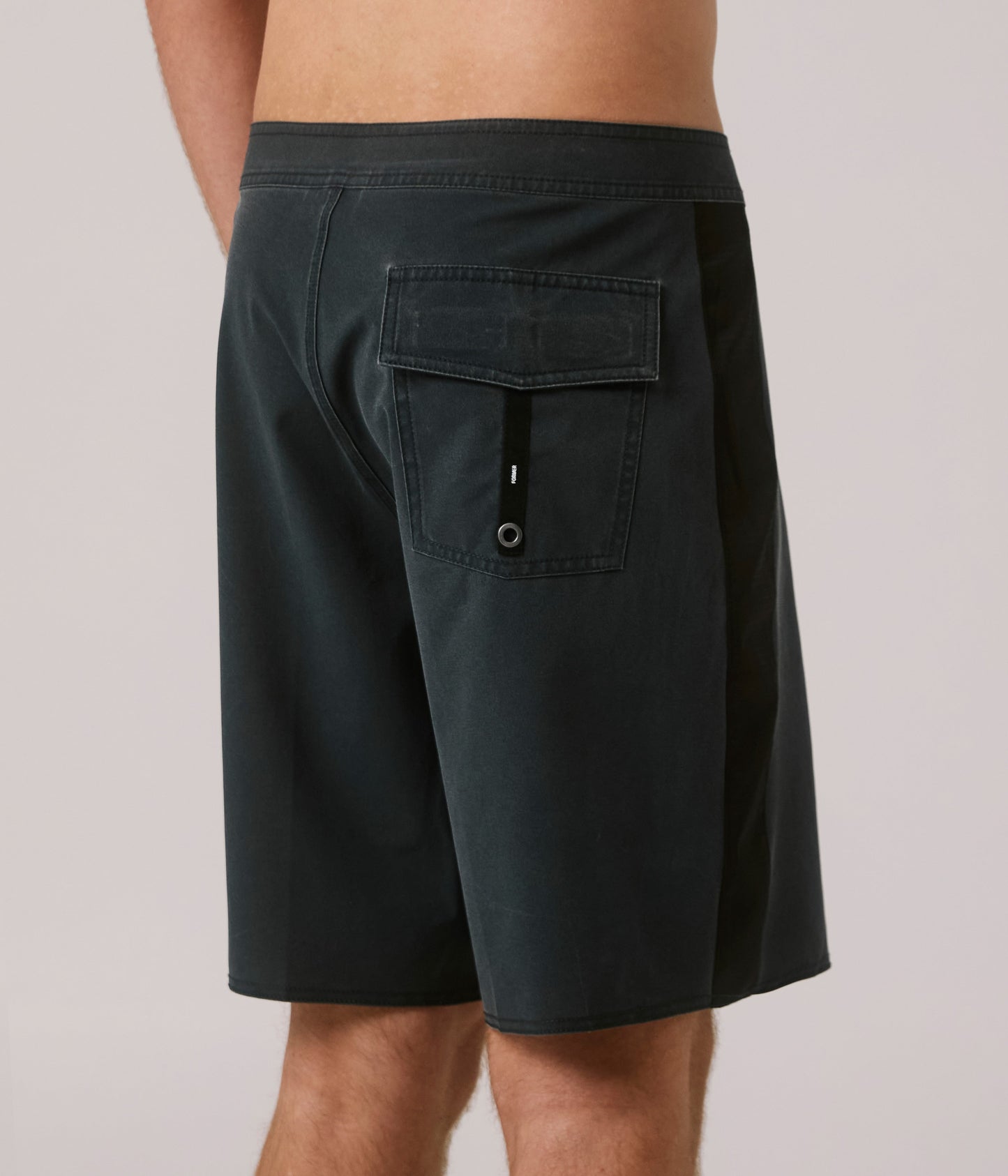 FORMER MERCHANDISE SYSTEM 19' TRUNK BLACK