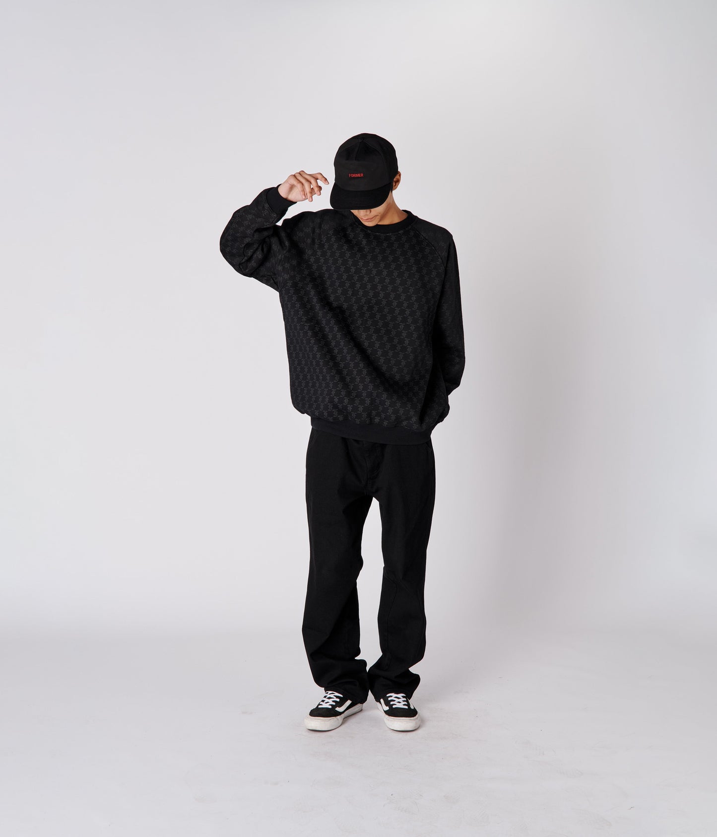 SYNOPTIC CREW // BLACK