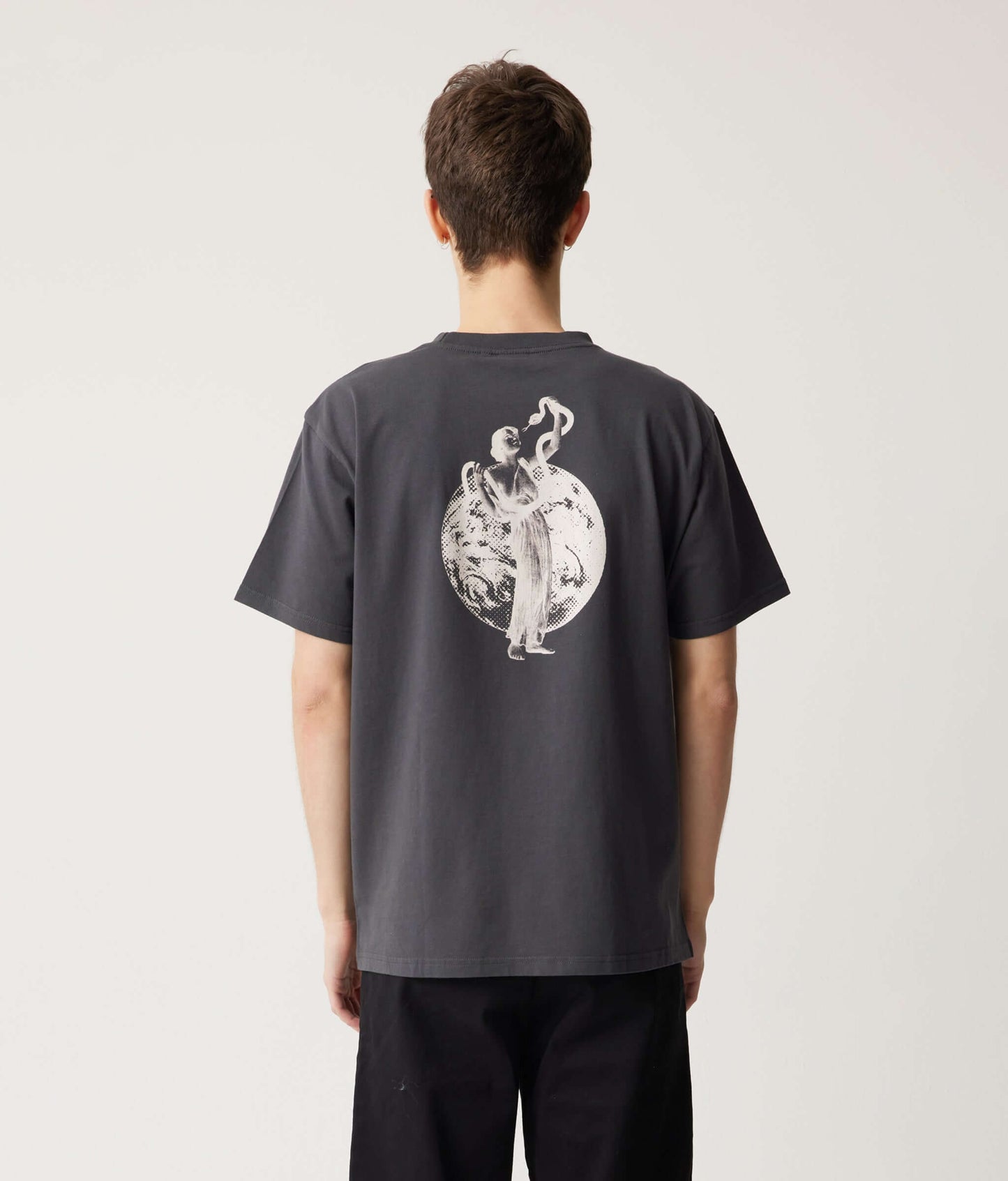 REPTILIAN T-SHIRT // PEPPER
