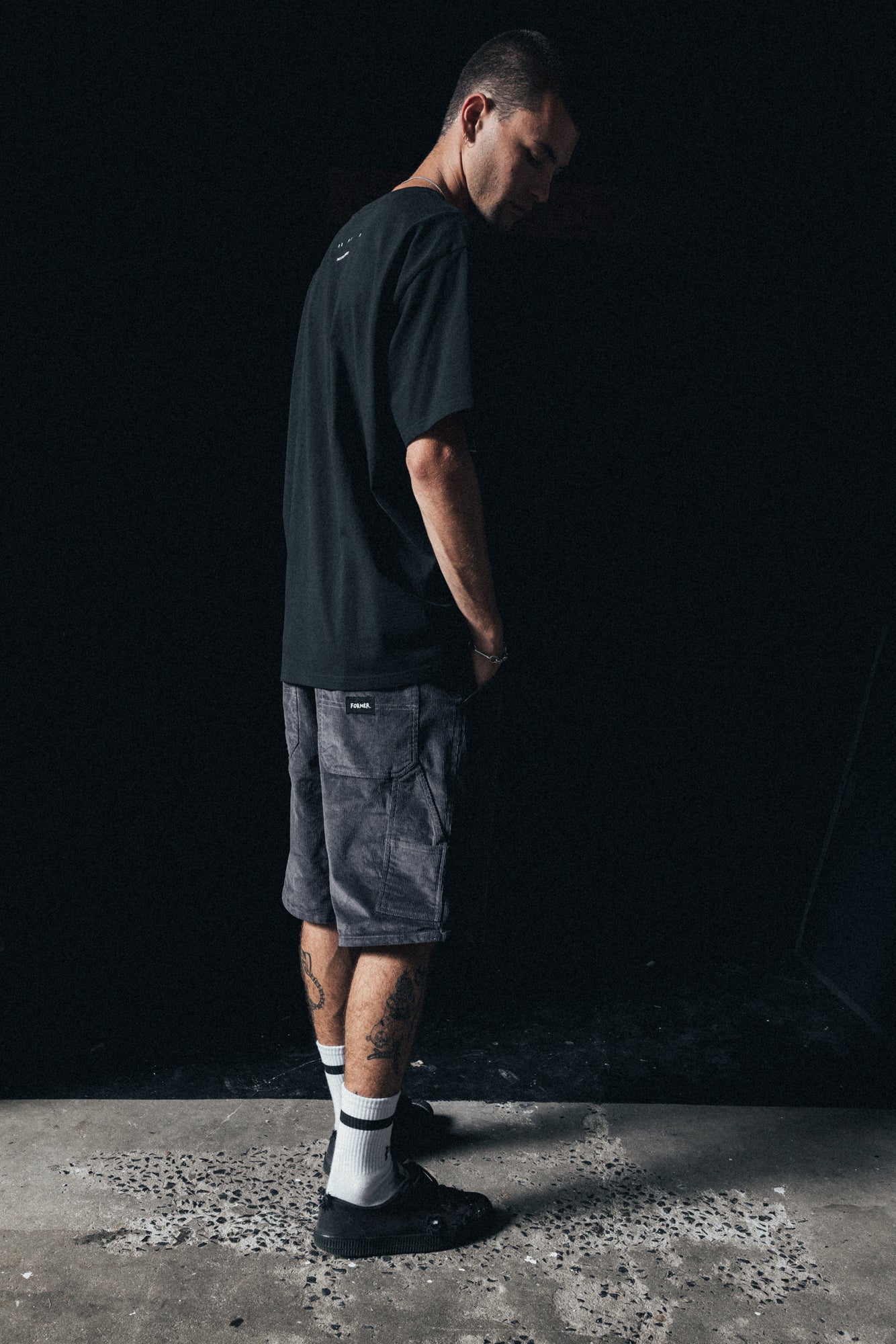 DISTEND CORD WORK SHORT // PEPPER