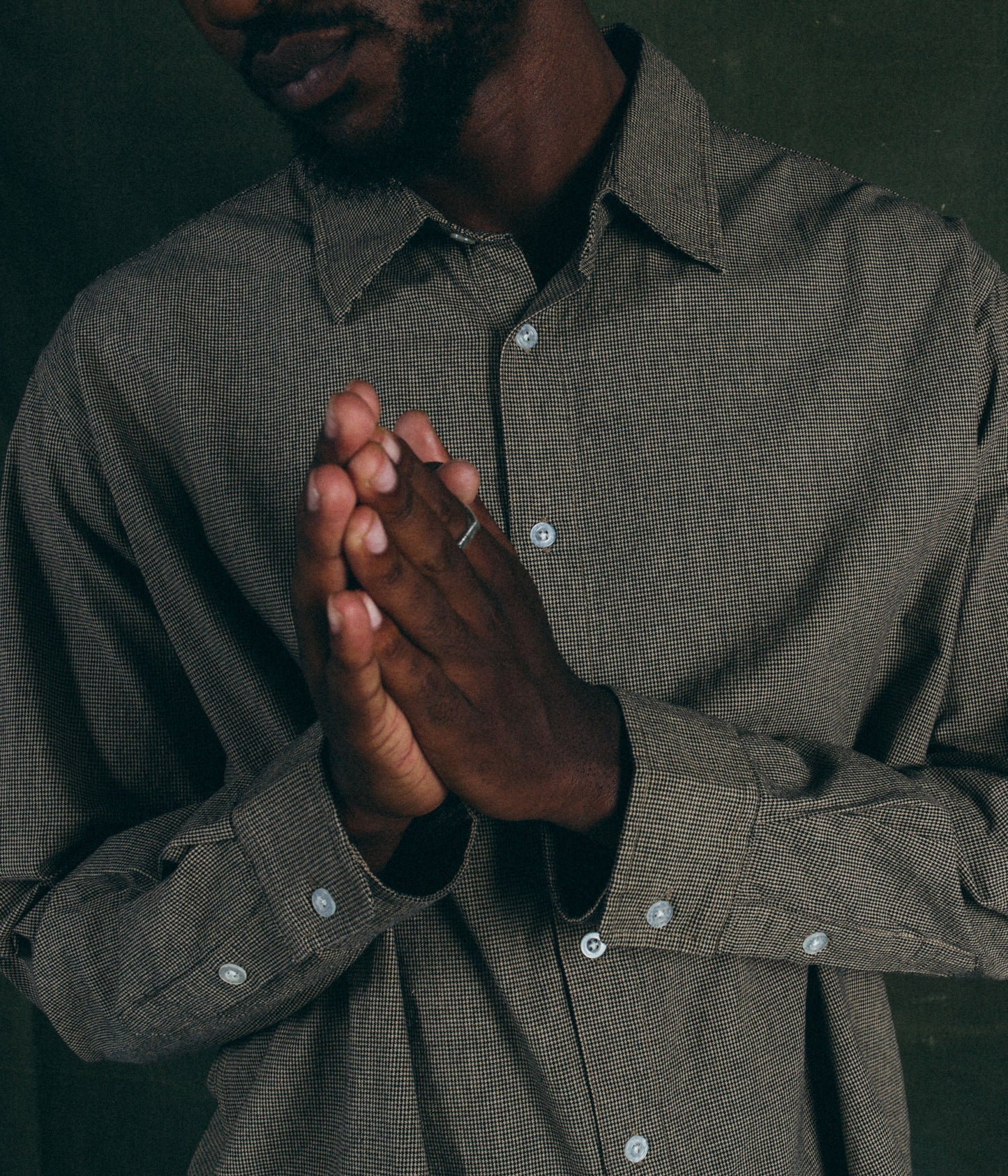 VIVIAN HOUND LS SHIRT // BLACK SAND